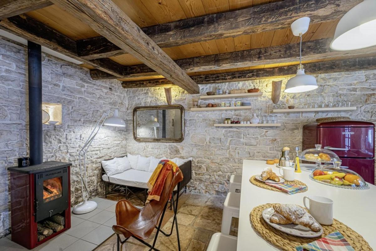 Una In Kranjcici - Haus Fuer 5-6 Personen Svetvinčenat Esterno foto